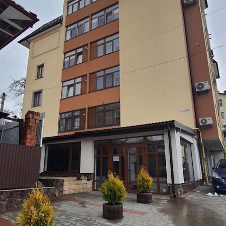 Дрогобицька 10В Апартаменти Truskavec' Esterno foto